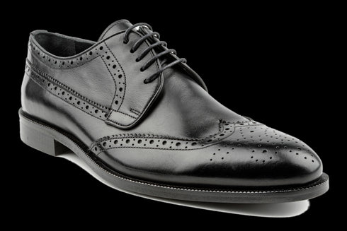 Schwarze Wingtip-Derby-Schuhe für Herren aus Vollnarbenleder
