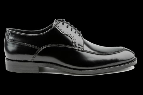 Patent Leather Moc-Toe Derby Shoes Resistant to Fade