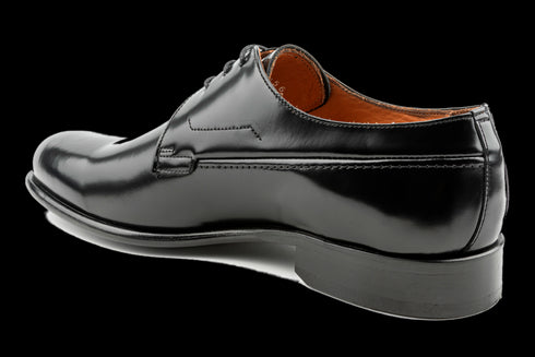 Schwarze Derby-Schuhe aus Lackleder, Ledersohle und -futter, formelle Schnürung